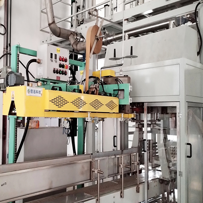 Automatic powder packing machine